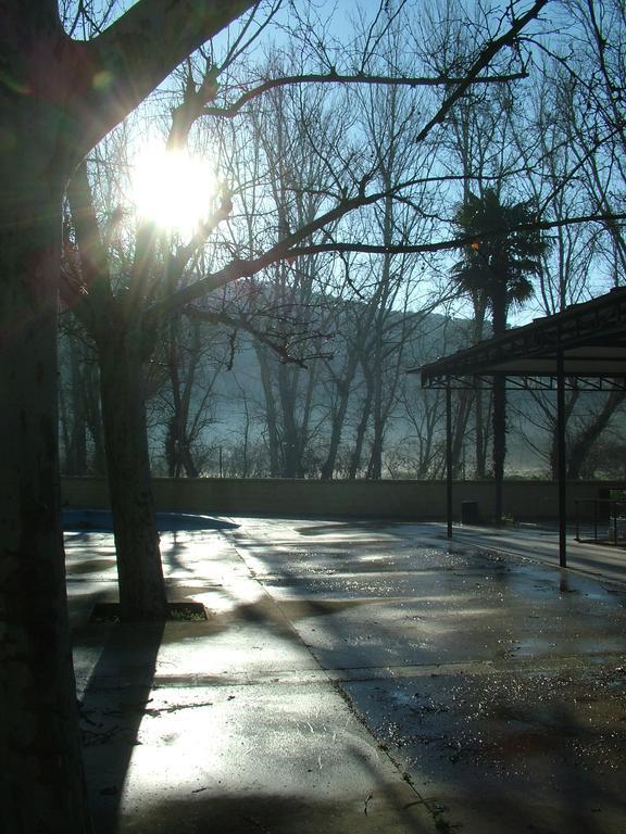Hotel Rio Piscina Priego de Córdoba Extérieur photo
